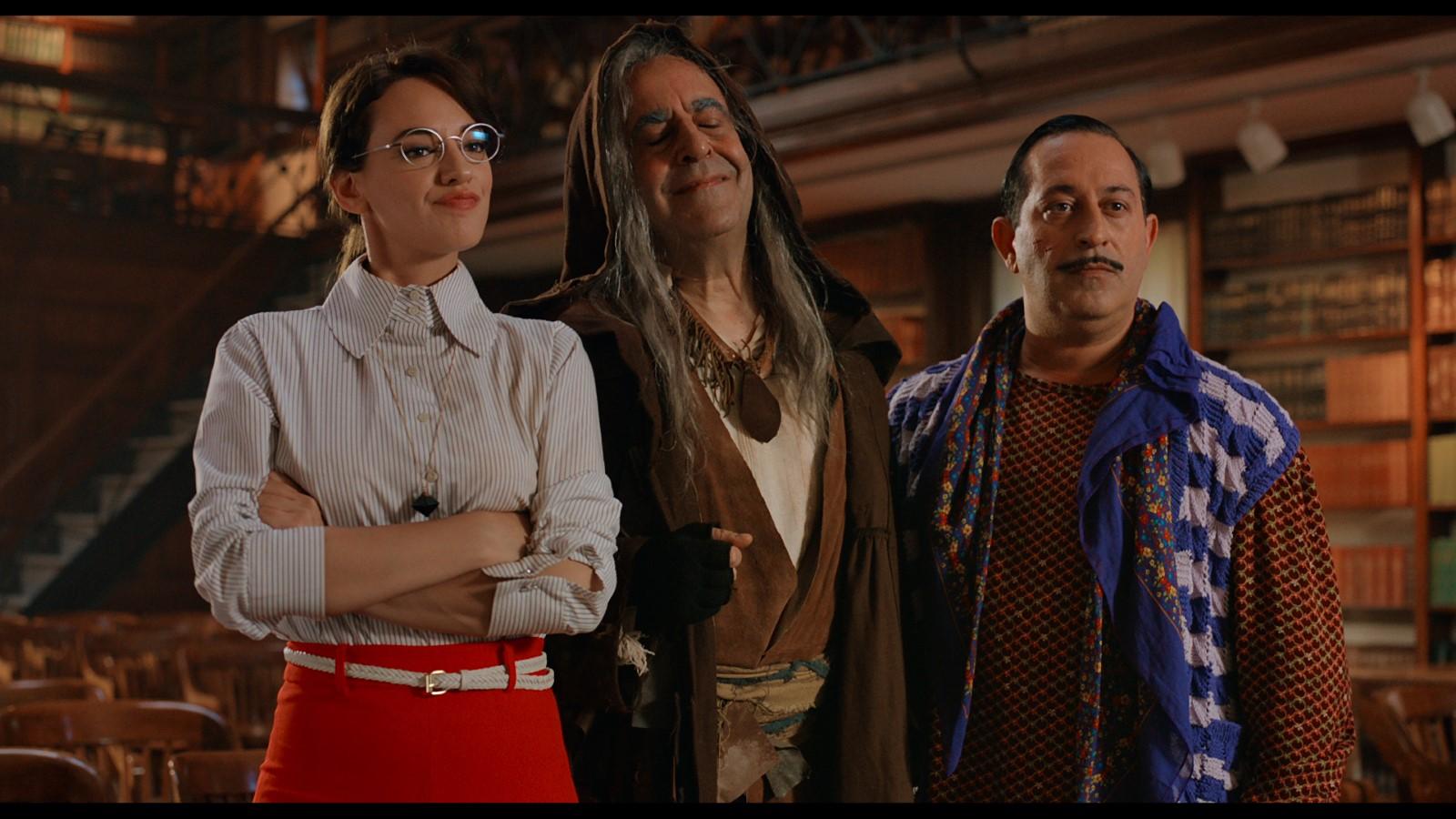 Arif V 216 Filmi Oyunculari Kimler Arif V 216 Filmi Konusu Nedir