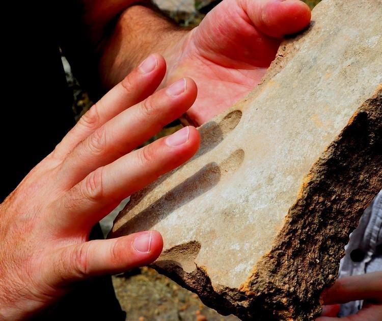 Manisa Aigai Antik Kenti’nde 1800 yıllık parmak izi bulundu 