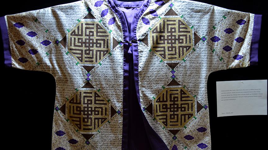 Erzurum'da 'Dualı Gömlekler' sergisi