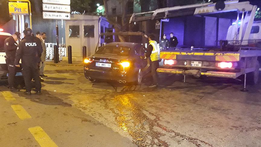 'Dur' ihtarına uymayan alkollü sürücü polise çarptı
