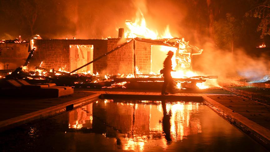 ABD’deki orman yangınında 9 kişi hayatını kaybetti