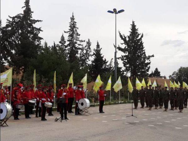 terör örgütü PKK/YPG'nin bandosu ABD Milli Marşı’nı çaldı