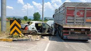 Manisa'da feci kaza! 2 ölü, 2 yaralı
