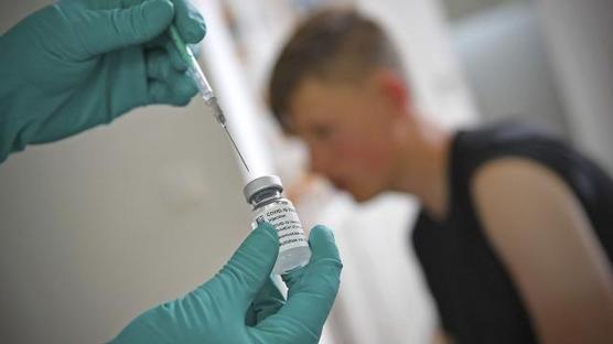 Pfizer: Kovid-19 aşısı 5 yaş altı grup için etkili