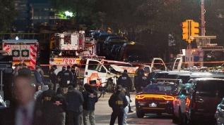 ABD'de geçit törenine saldırı: 6 ölü, 24 yaralı