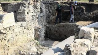 Adana'da gladyatör mezarlarına rastlandı