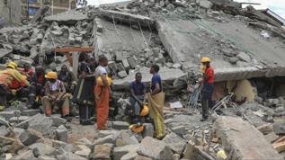 Kenya'da 6 katlı bina çöktü: 6 ölü