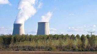 Almanya enerji krizini hafifletmek için iki nükleer santralin ömrünü uzatacak