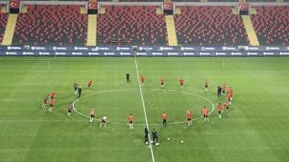 A Milli Futbol Takımı, Ermenistan'la Erivan'da, Hırvatistan'la Bursa'da karşılaşacak