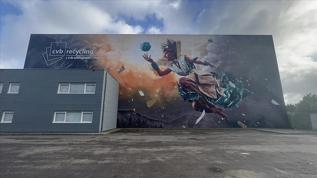 2022'nin "en iyi duvar sanatı": Geri dönüşüm fabrikasının duvarına çizildi!