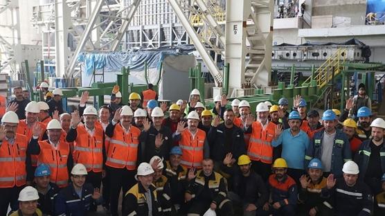 Bakanlar Varank ve Dönmez, İskenderun'da bazı sanayi tesislerini inceledi
