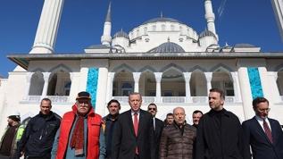 Başkan Erdoğan, Barbaros Hayrettin Paşa Camisi'nde incelemelerde bulundu