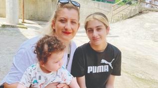 Fransa'da katliam! Türk anneyle çocuklarına 60 bıçak darbesi