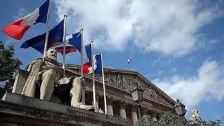 Fransa'nın savunma bütçesi 413 milyar avroya çıkarılacak