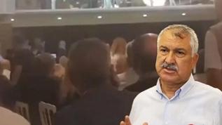 CHP'li Zeydan Karalar, kürsüye çağırdığı partilisini tokatladı