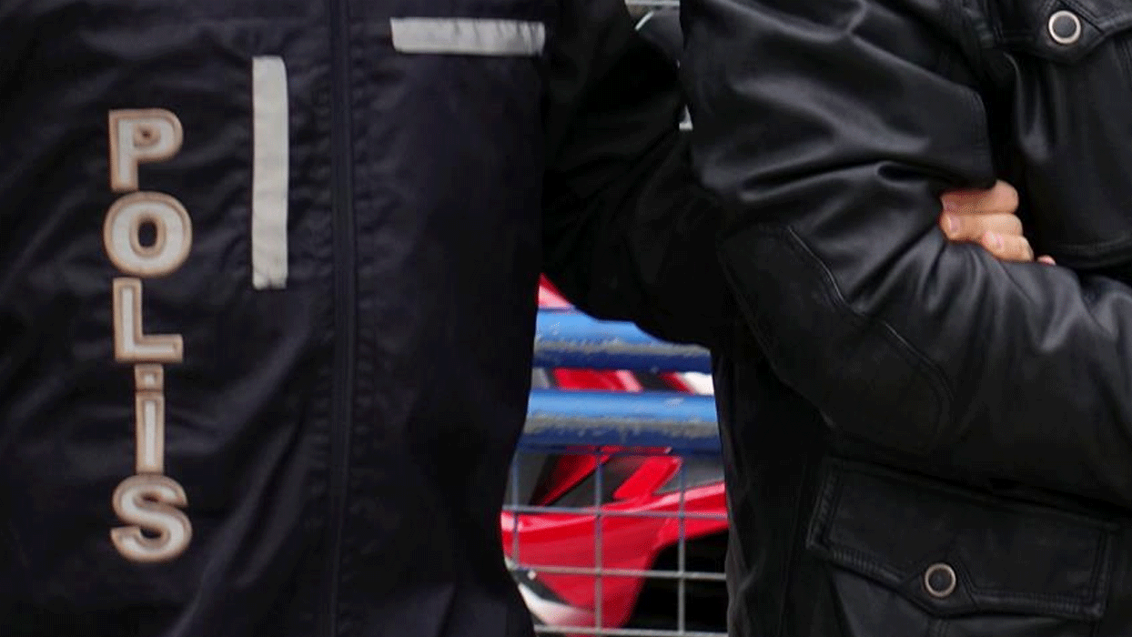 Göz açtırılmıyor: Kocaeli'de sahte para operasyonunda 8 şüpheliden 6'sı tutuklandı