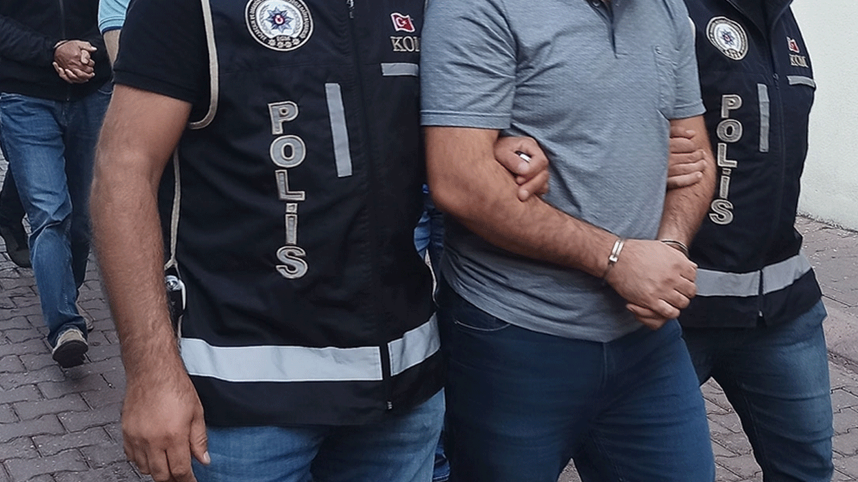 Edirne'de Yunanistan'a kaçmaya çalışan 17 FETÖ'cü yakalandı