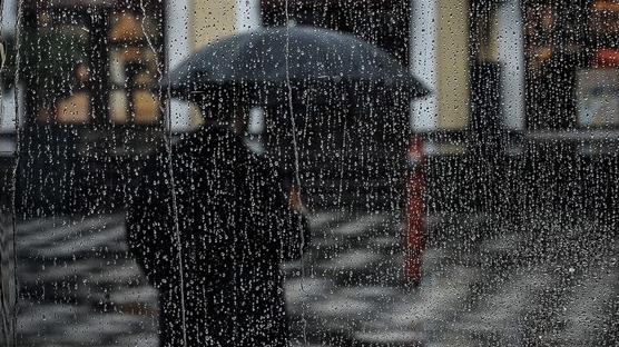 İstanbul Valiliği ve Meteoroloji uyardı! Kuvvetli yağış ve rüzgara dikkat
