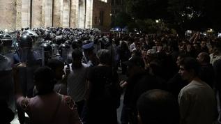 Ermenistan'da iktidarı zorla ele geçirme teşebbüsü ve Başbakan'a suikast iddiasıyla 8 kişi gözaltına alındı