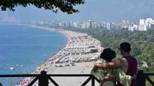 Antalya en fazla Rusya ve Almanya'dan ziyaretçi ağırlıyor