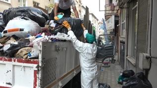 Bursa'da akılalmaz olay! Topladığı çöpleri babasının evinde biriktirdi
