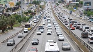 İstanbul'da trafik durma noktasına geldi... Yoğunluk yüzde 80'i aştı