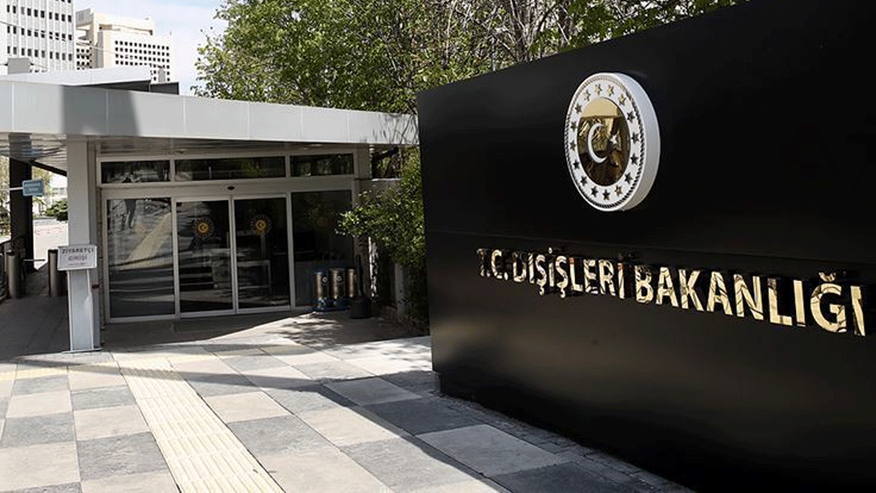 Başkan Erdoğan'ı hedef alan provokasyona Dışişleri'nden sert tepki: En ağır şekilde kınıyoruz 