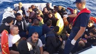 Yunanistan'ın geri ittiği 41 düzensiz göçmen Marmaris açıklarında yakalandı