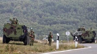 Sırbistan, Kosova sınırındaki askerlerini geri çekiyor