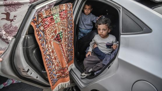 Filistinliler zor şartlarda yaşam mücadelesi veriyor