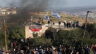 Yahudi işgalciler, Batı Şeria'da 3 Filistinliyi yaraladı