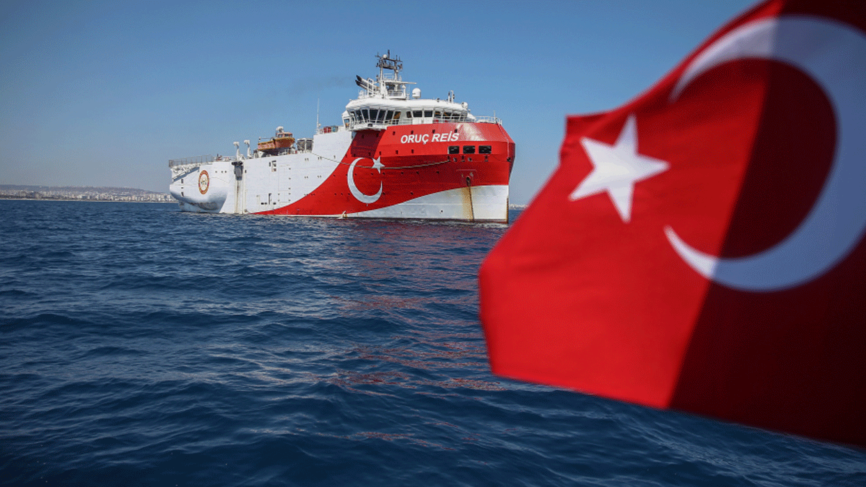 Türkiye'den Doğu Akdeniz mesajı: Haklarımızı kimseye çiğnetmeyiz