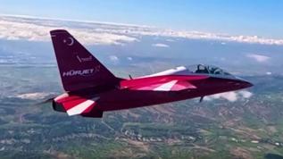 Yeni "Türk Yıldızı" HÜRJET 43 başarılı uçuş yaptı