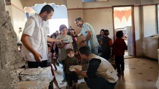 Gazzeli bebeklere acil süt ve mama desteği