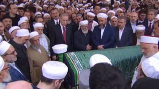 Başkan Erdoğan, Fatih Camii'nde! İsmailağa Cemaati Lideri Kılıç ebediyete uğurlanıyor