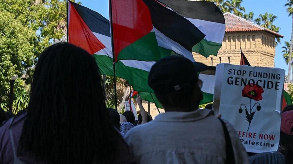 Güney California Üniversitesinde Filistin yanlısı göstericilere polis müdahale etti
