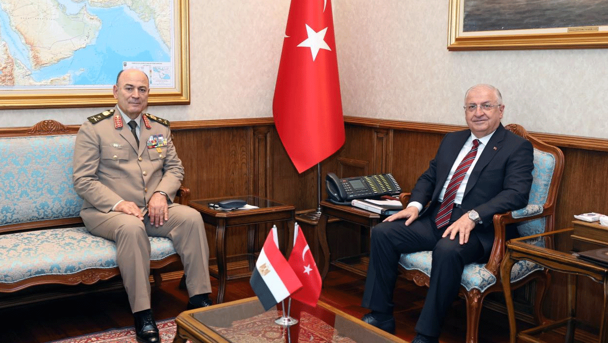 Bakan Güler, Mısır Genelkurmay Başkanı Askar'ı kabul etti