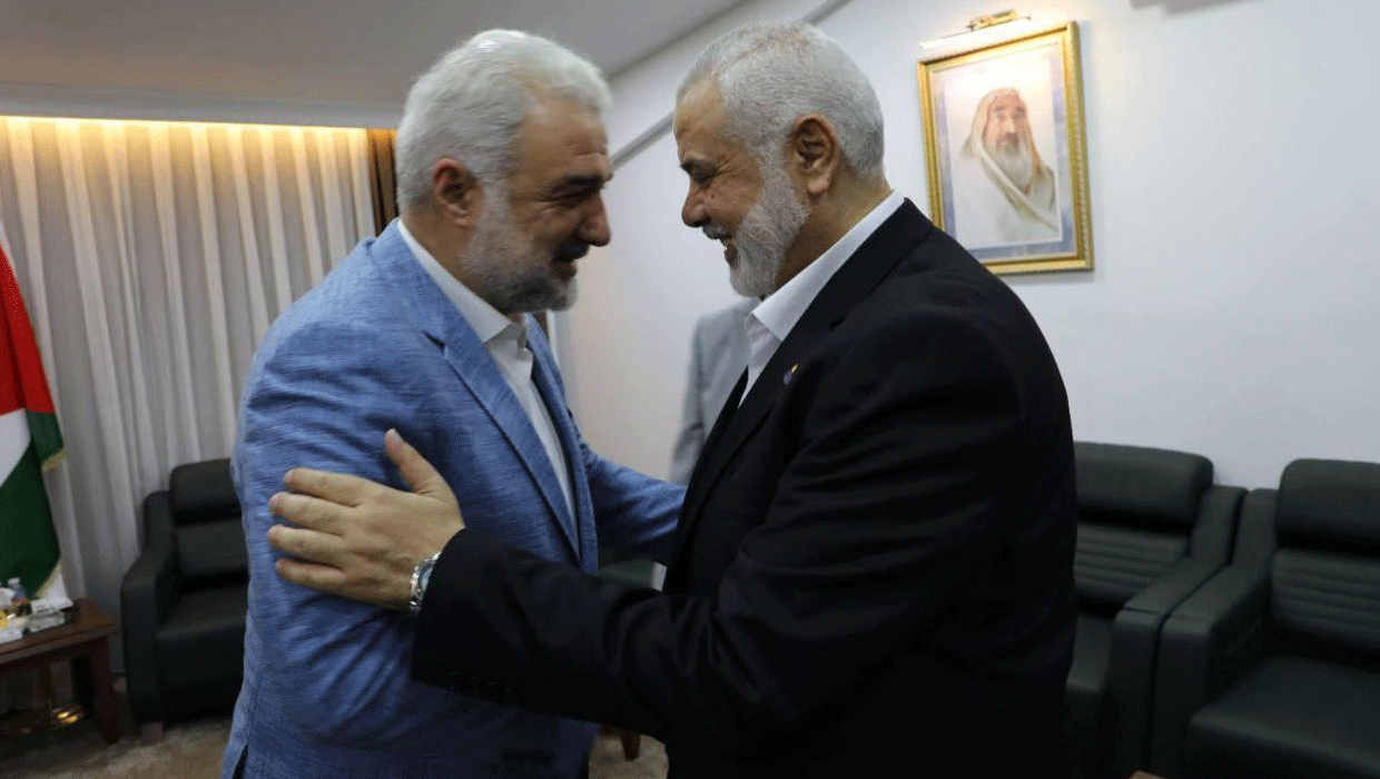 AK Parti'den Hamas'a kritik ziyaret: Kabaktepe, Heniyye ile görüştü