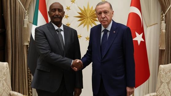 Başkan Erdoğan, Sudan Egemenlik Konseyi Başkanı Burhan ile görüştü 