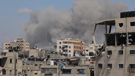 Soykırımcı İsrail'den Gazze'de hava saldırısı!