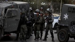 Batı Şeria'da 13 Filistinli gözaltında!