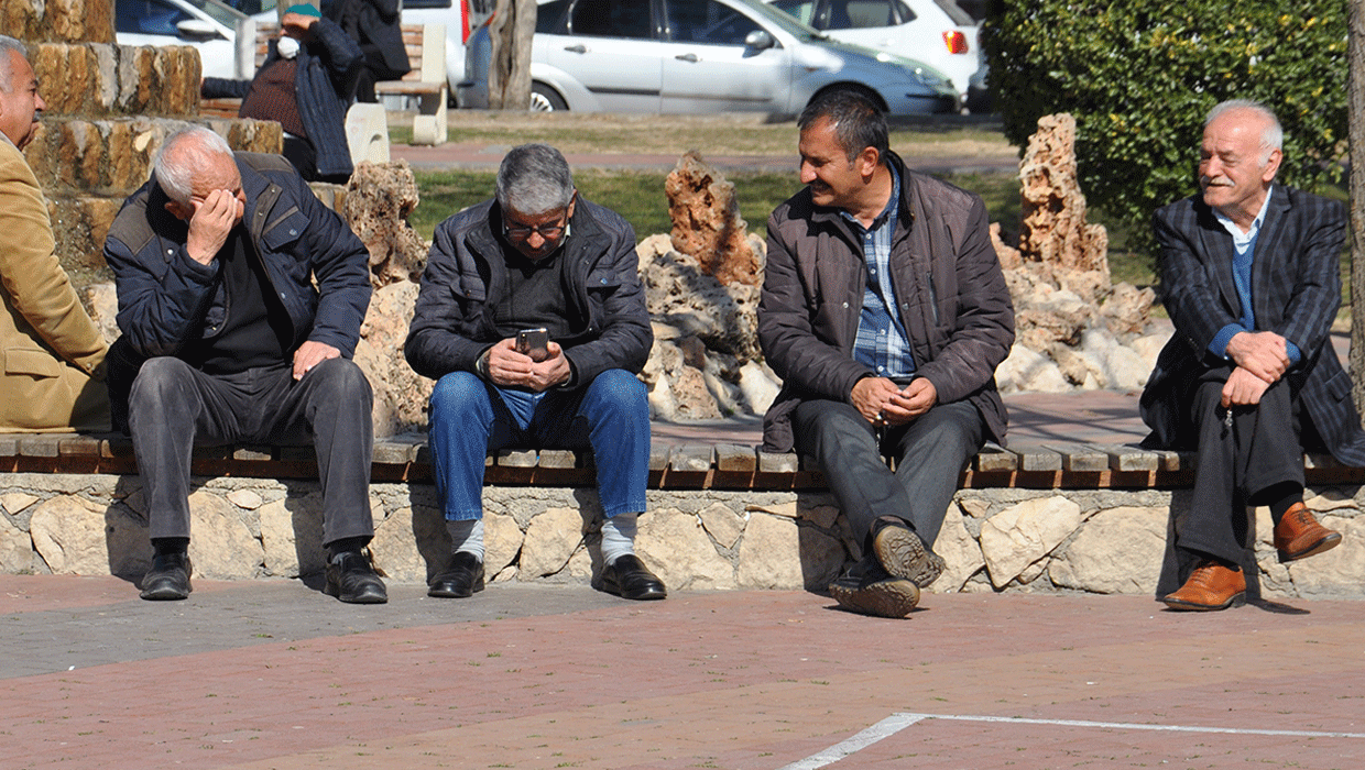 Bakan Işıkhan'dan emeklilere müjde