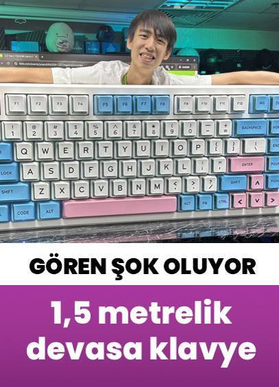 Gören şok oluyor! Tam bir buçuk metrelik klavye yaptılar