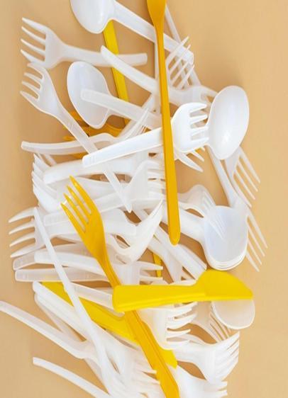 Bakanlıktan yeni adım! Türkiye'de plastik çatal, tabak ve pipetleri kaldırmaya hazırlanıyor