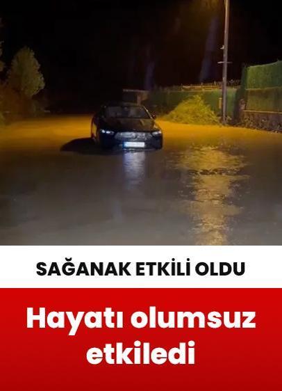 Sağanak İstanbul'un Anadolu Yakası'nda hayatı olumsuz etkiledi